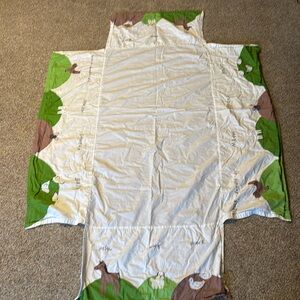 Land of nod, farm themed, baby room crib, bed skirt
